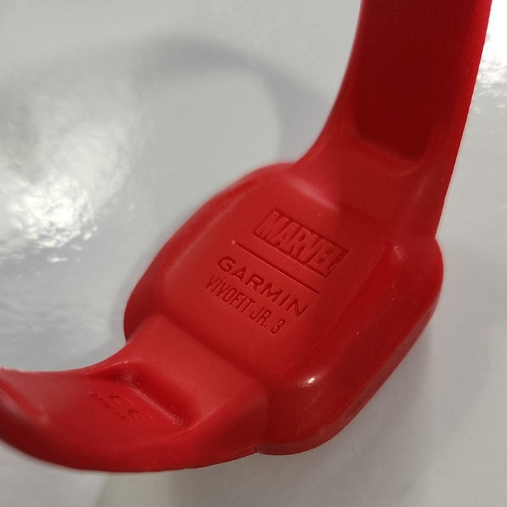 Garmin Marvel Red Strap for Vivosmart Jr. 3 Kids